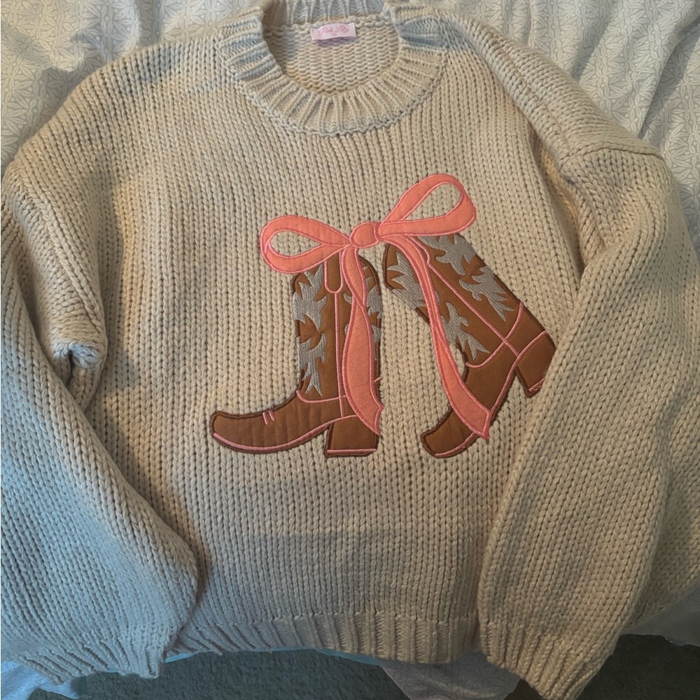 Pink Lily Cream Sweater with Pink and Brown Boot Design